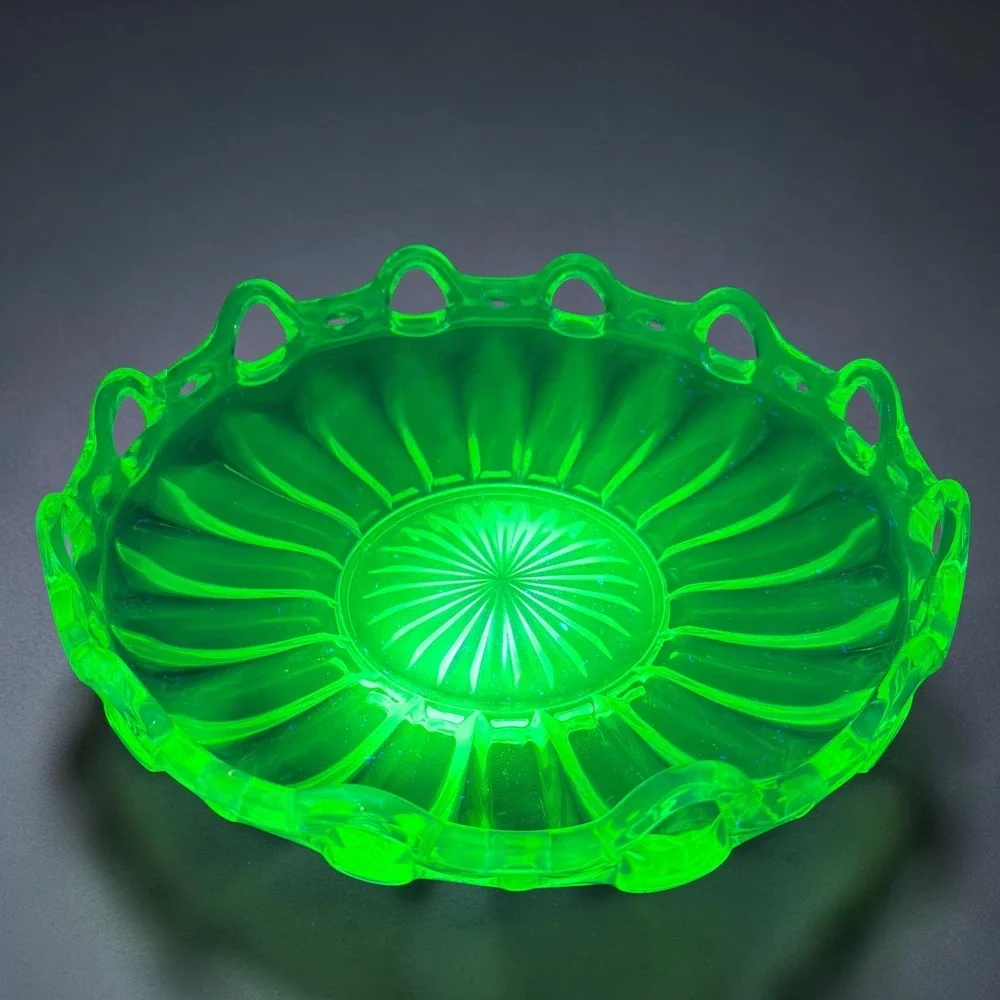 Antique Fostoria Colonial Prism Green Uranium Glass Lace Rim Bowl 11Inch UV Glow